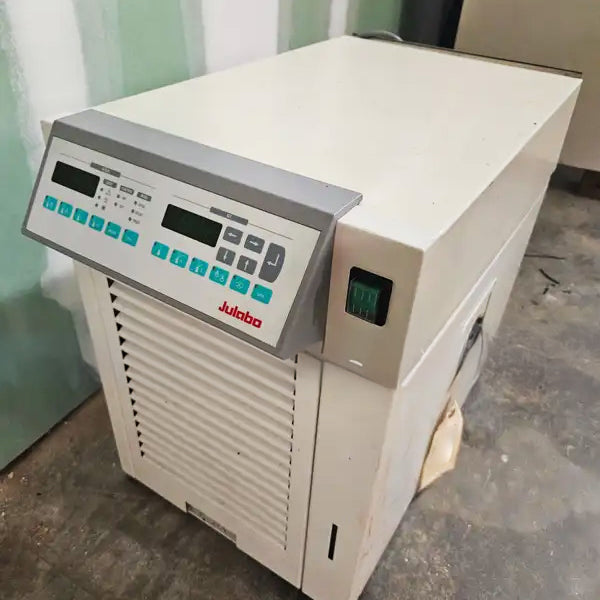 Plasmatherm Versaline ICP Etcher (Inductively Coupled Plasma)