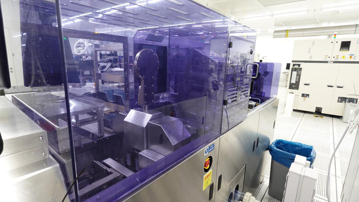 Ontrak DSS 200 Series II Post CMP Scrubber (Chemical Mechanical Polisher)
