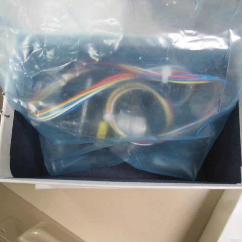 Perkin Elmer Lambda 9 Spectrometer