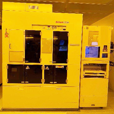 Nikon NSR 2205 i 12 D i-Line Stepper