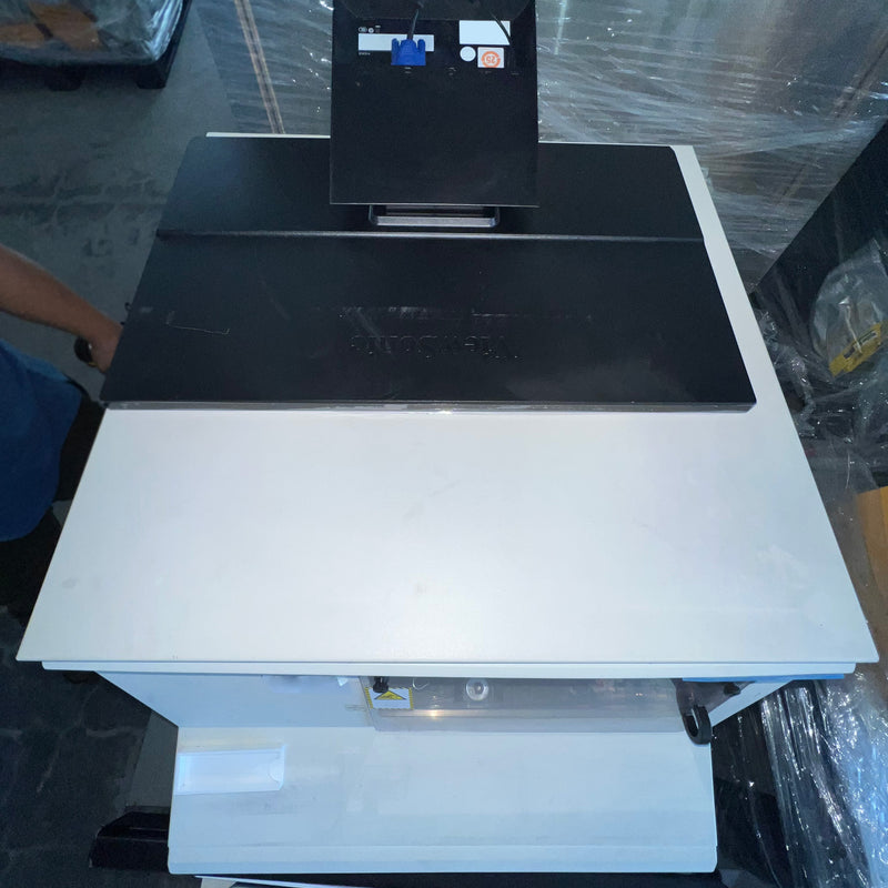 KLA P 16 + Surface Profilometer