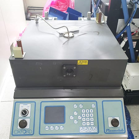 Oxford Plasmalab 800 Plus RIE (Reactive Ion Etcher)
