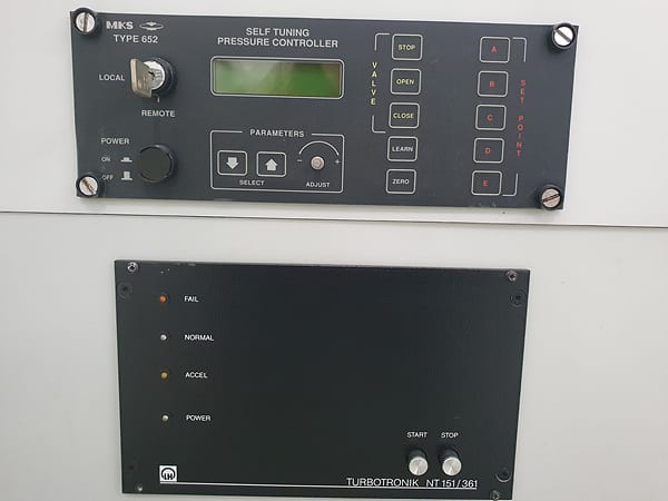 Oxford Plasmalab 800 Plus RIE (Reactive Ion Etcher)