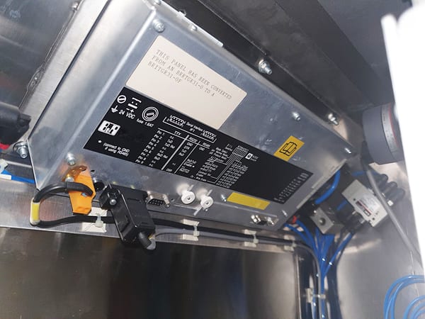 Oxford Plasmalab 800 Plus RIE (Reactive Ion Etcher)