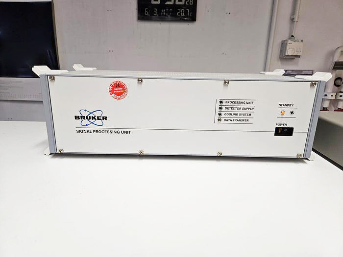 Hitachi S 4500 SEM (Scanning Electron Microscope)