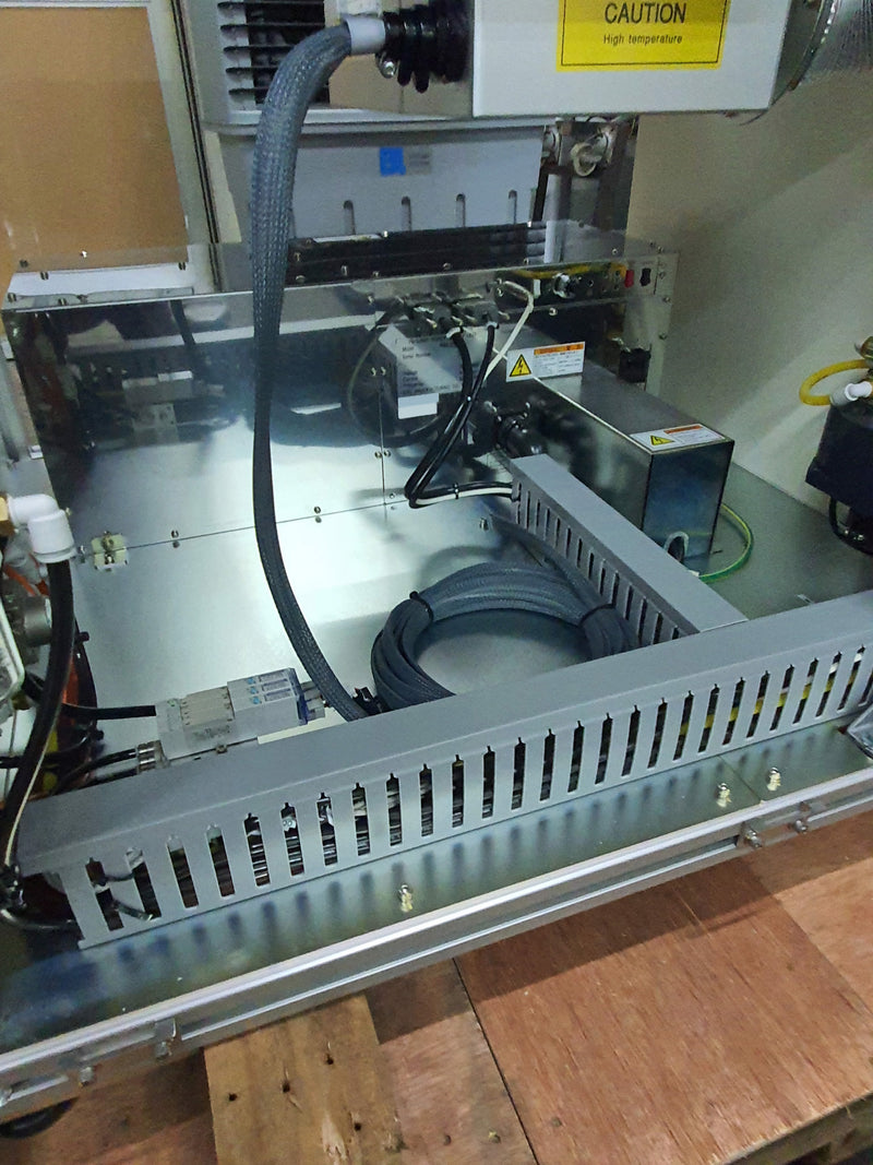 Lintec RAD 2010 M / 12 UV Irradiator