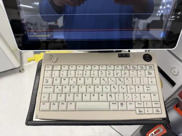 Dek NeoHorizon 03 ix Screen Printer