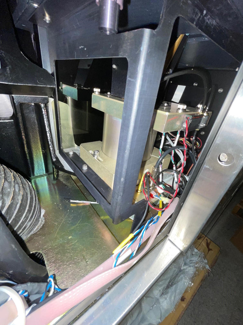 KLA Surfscan 6420 Particle Defect System