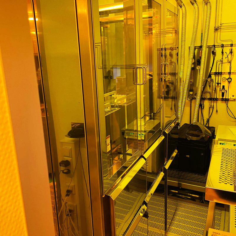 SUSS ACS 200 Coater / Developer