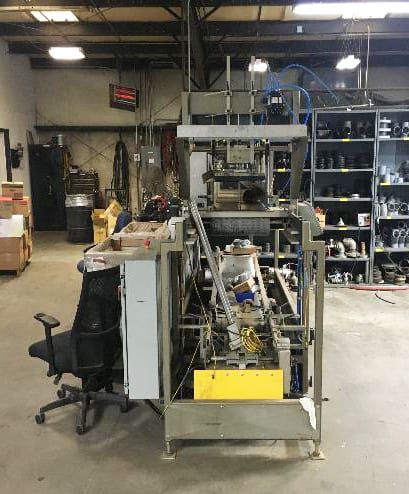 Lantech C 2000 Tape Automatic Case Erecting System