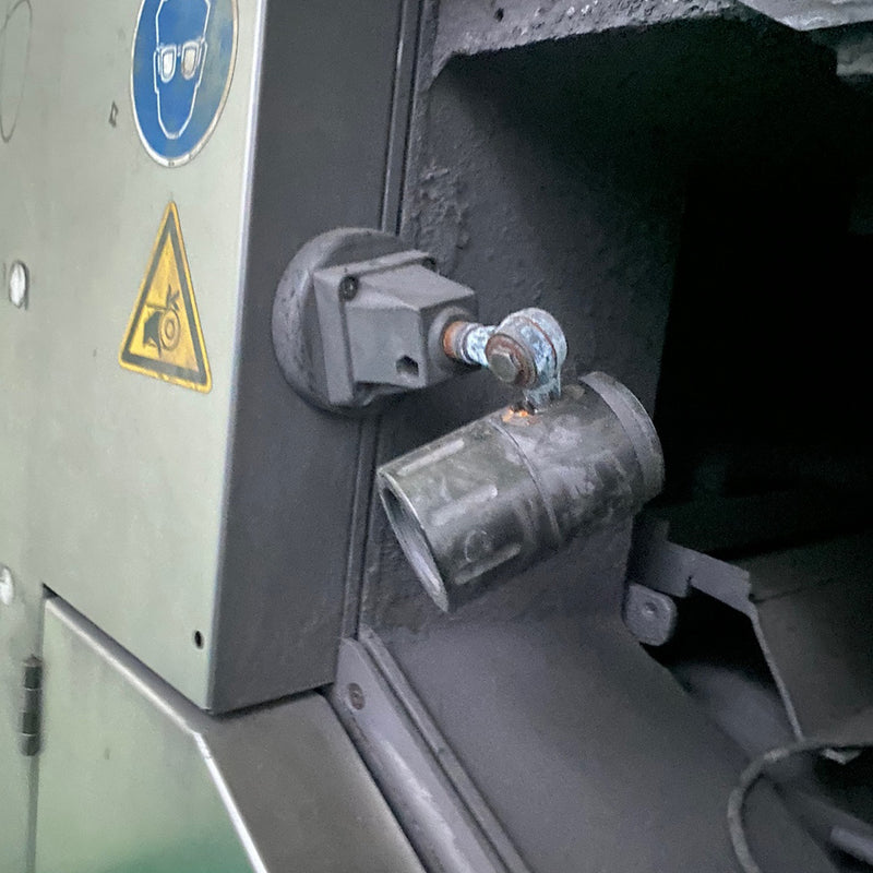 Meyer Burger DW 288 Diamond Wire Slicer