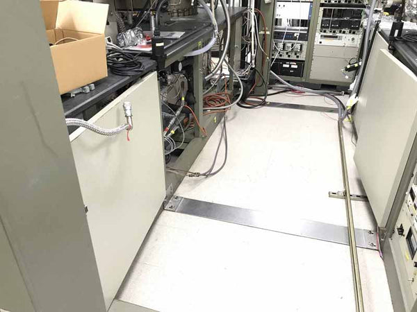 Veeco Gen II MBE Growth system