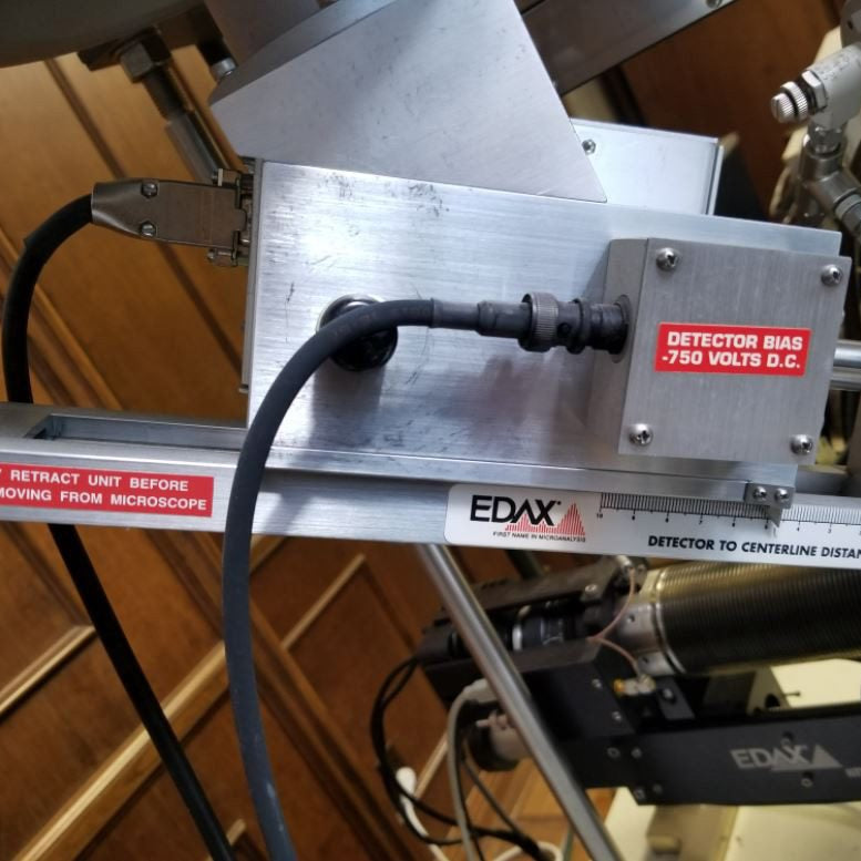 Jeol JSM 7000 F SEM-TEM (Scanning Electron Microscope – Transmission Electron Microscope)