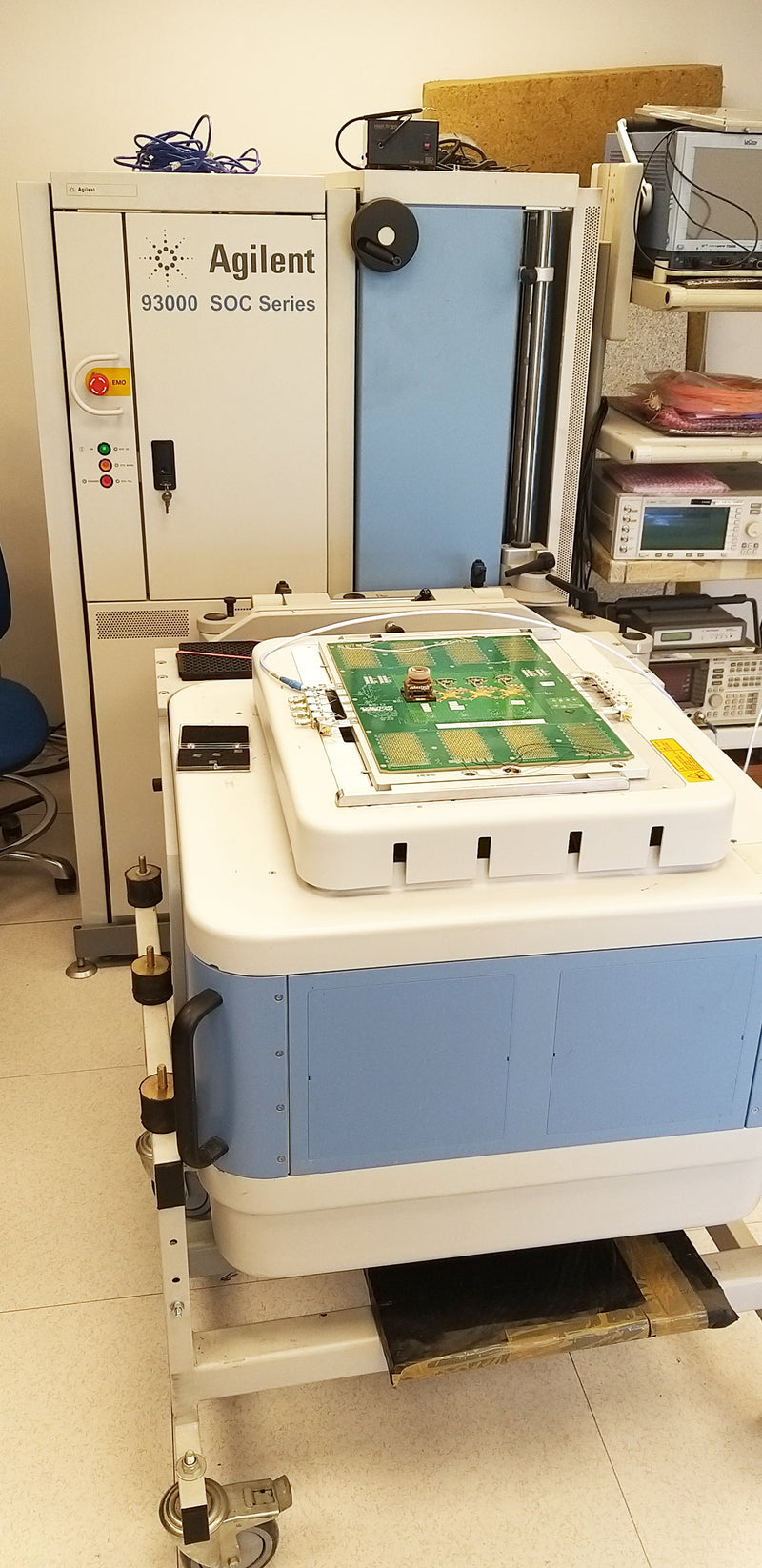 Advantest 93000 C 400 e Tester