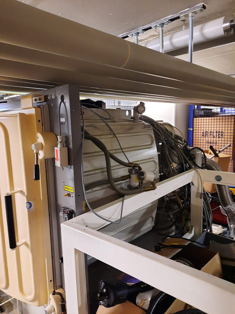 Oerlikon Balzers BAK 760 Batch Coating System