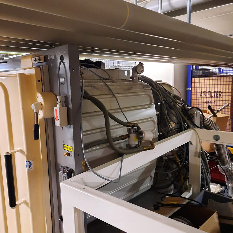 Oerlikon Balzers BAK 760 Batch Coating System