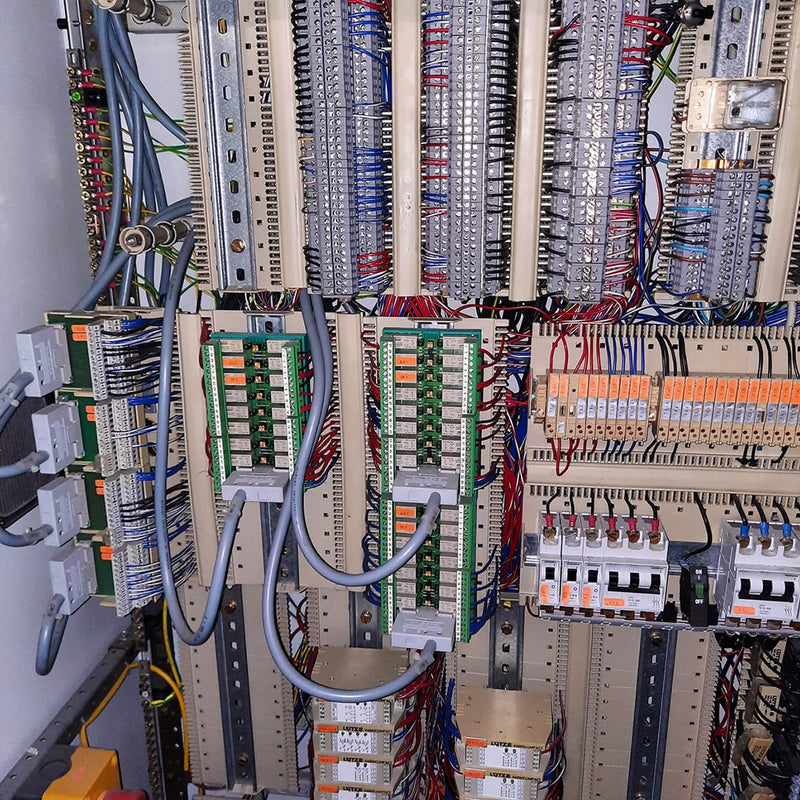 Oerlikon Balzers BAK 760 Batch Coating System