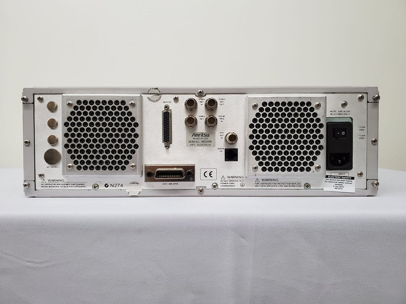 Anritsu MG 3692 A Analog Signal Generator