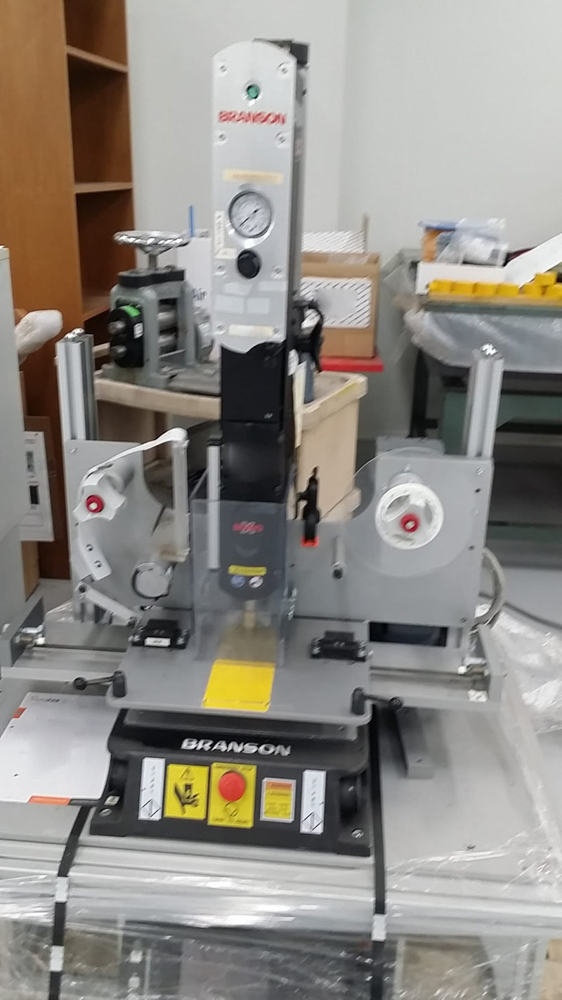 Branson 2000 X AED Ultrasonic Welder