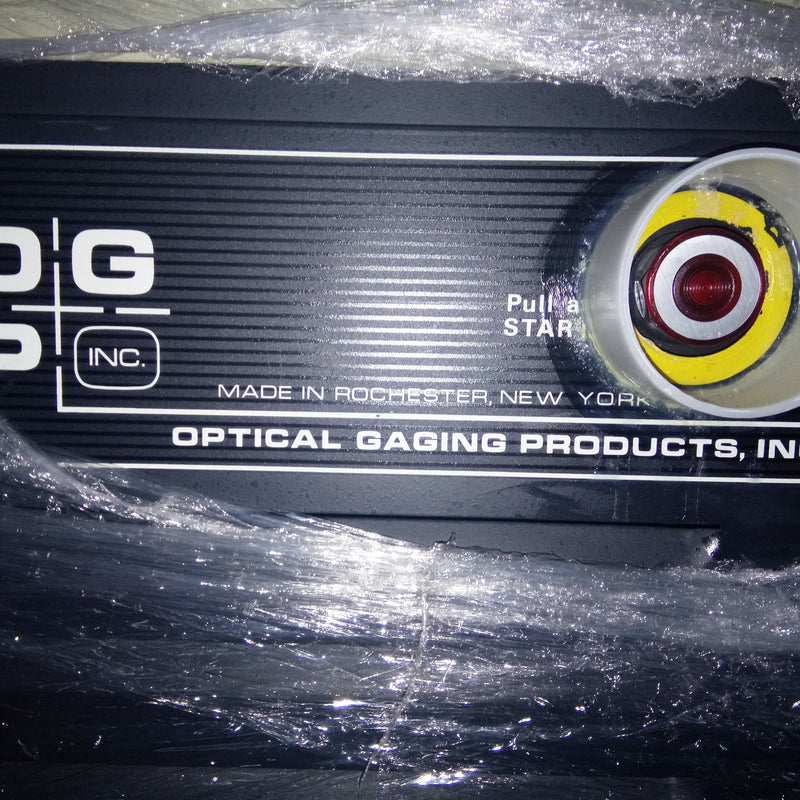 OGP (Optical Gaging Products) Avant 200 B&W