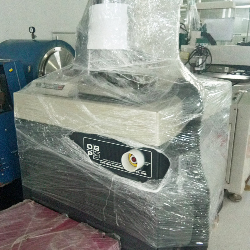 OGP (Optical Gaging Products) Avant 200 B&W