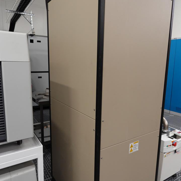 Oerlikon Balzers LLS 802 PVD (Physical Vapor Deposition)