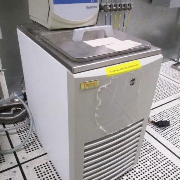 Oxford Plasmalab 100 RIE (Reactive Ion Etcher)