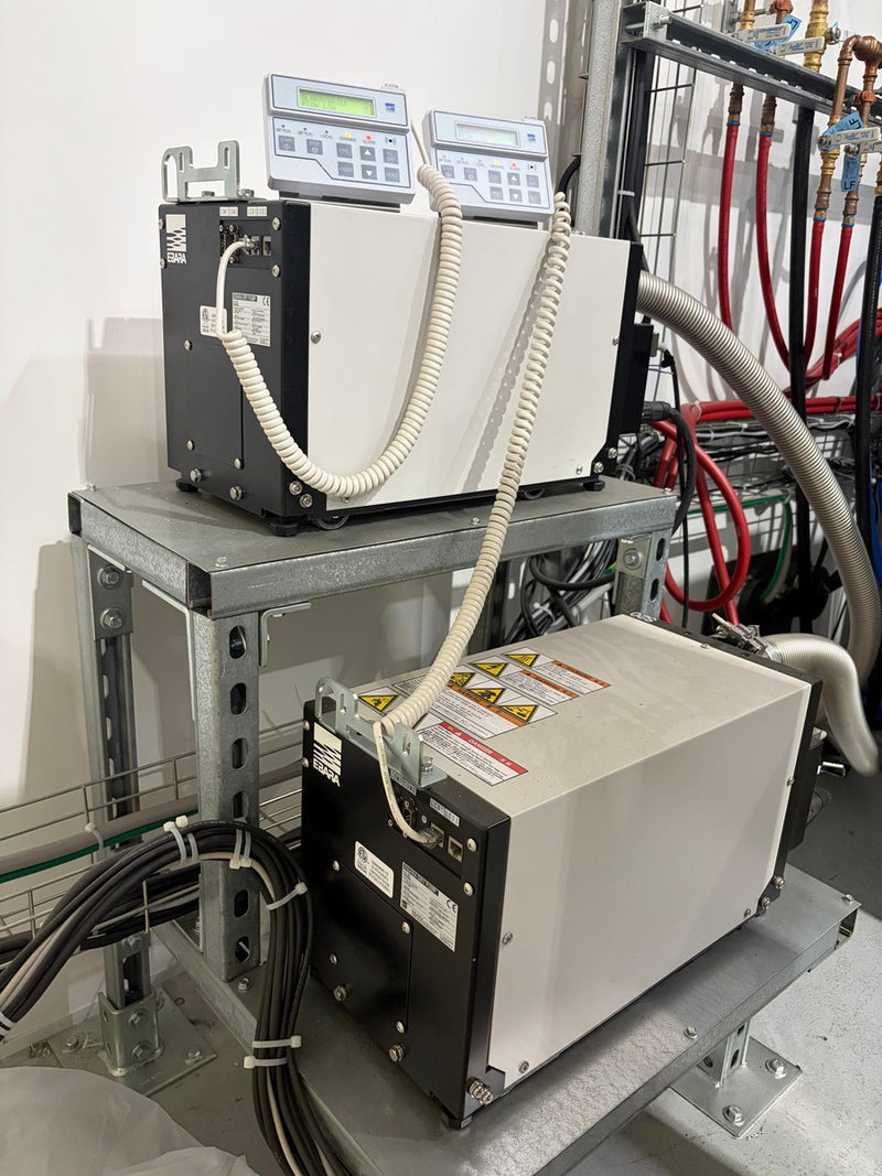 Rigaku TXRF 3760 XRF Spectrometer (X-ray Fluorescence)