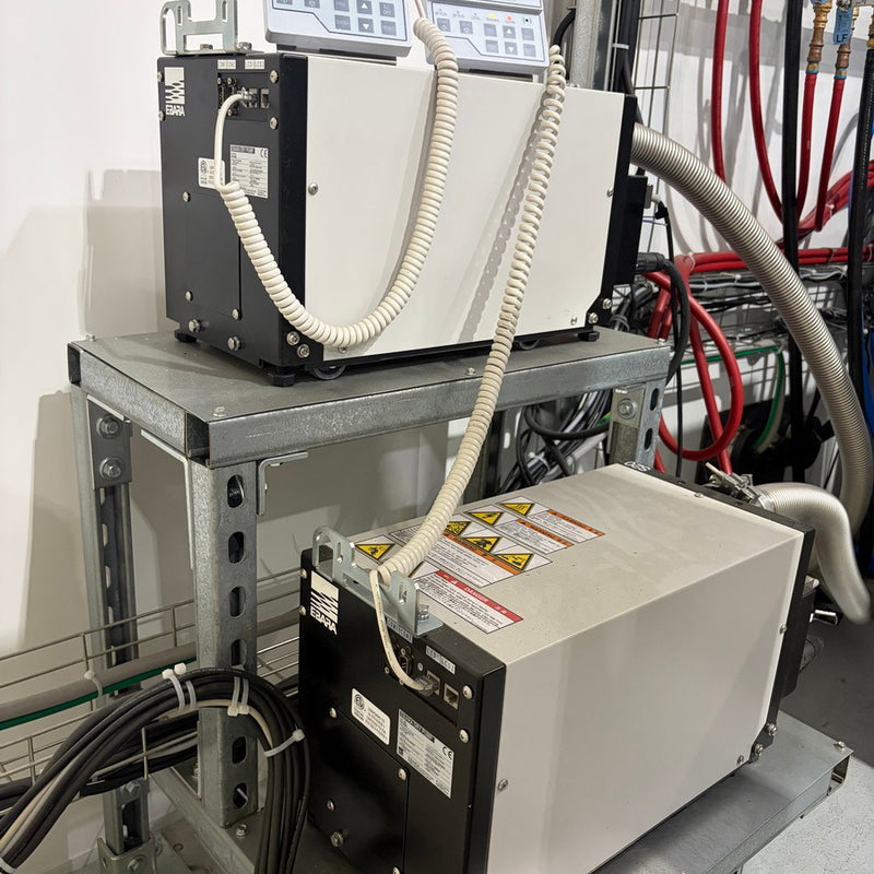 Rigaku TXRF 3760 XRF Spectrometer (X-ray Fluorescence)