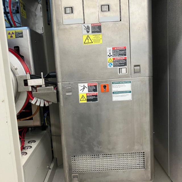 Varian Viision 200 + Ion Implanter