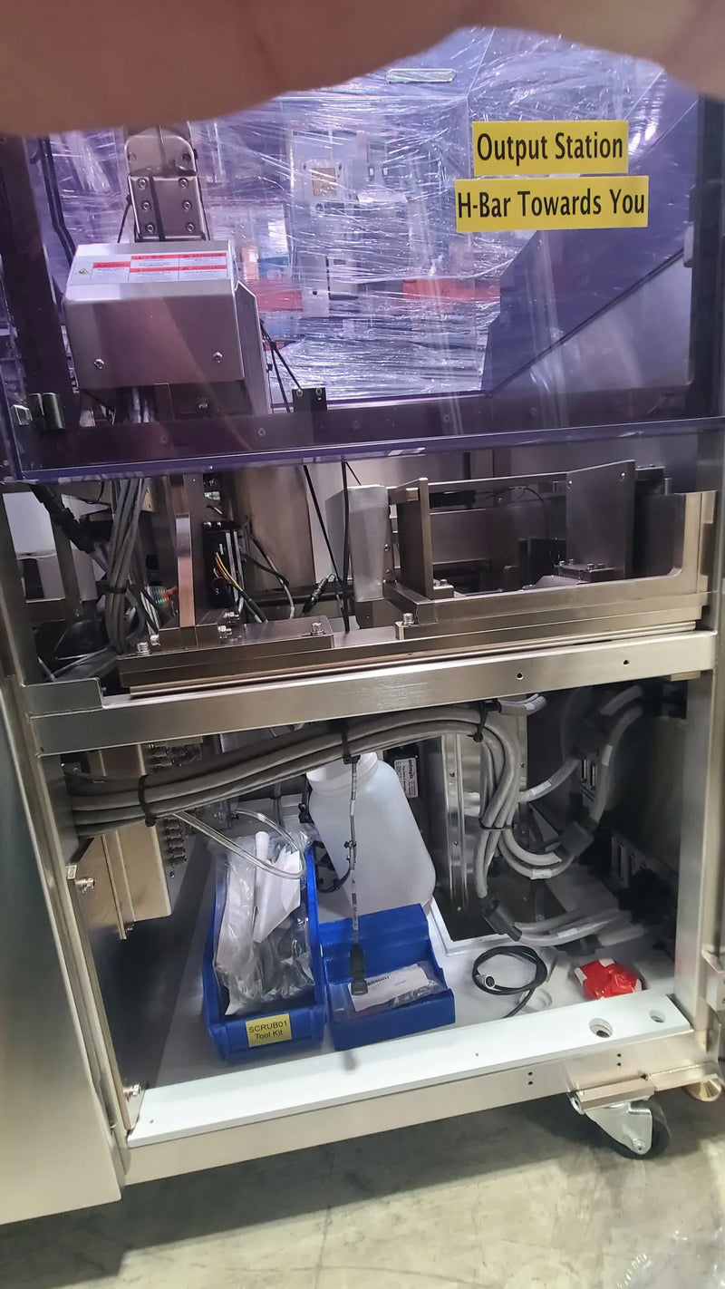 Entrepix DSS 200 Post CMP Scrubber (Chemical Mechanical Polisher)