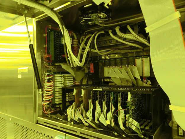 Watkins Johnson (WJ) WJ 1000 AP-CVD (Atmospheric Pressure - Chemical Vapor Deposition)
