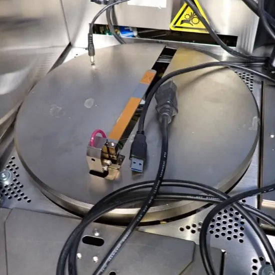 KLA Surfscan 7700 Particle Defect System