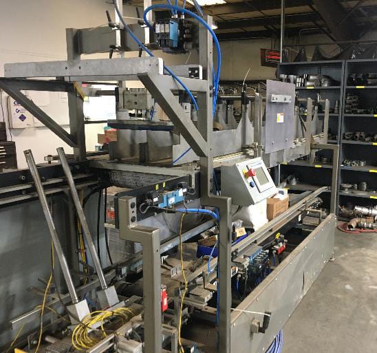 Lantech C 2000 Tape Automatic Case Erecting System
