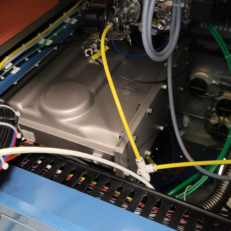 Oxford Ionfab 300 Plus IBD / IBE Tool (Ion Beam Deposition / Ion Beam Etching)