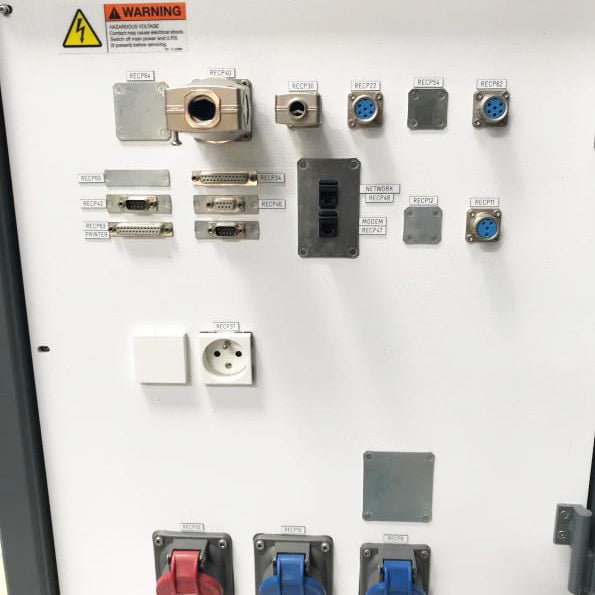 Pfeiffer / Alcatel Adixen AMS 200 SE Etcher