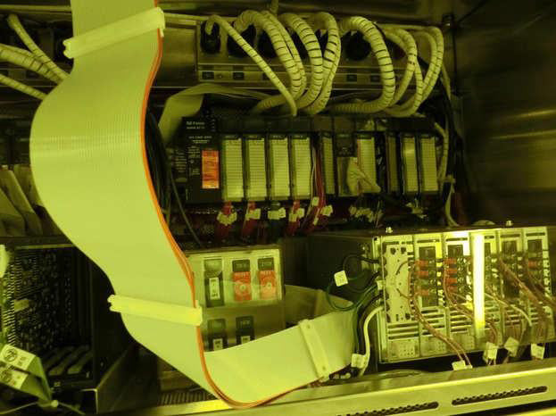 Watkins Johnson (WJ) WJ 1000 AP-CVD (Atmospheric Pressure - Chemical Vapor Deposition)