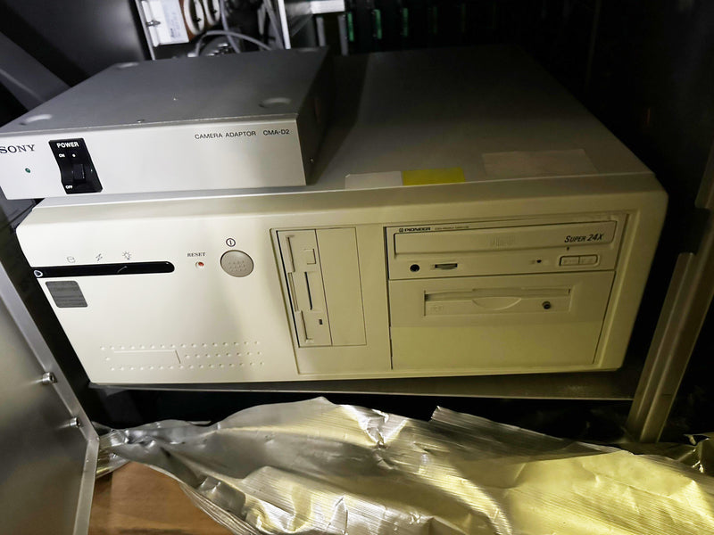 KLA / Leica INS 3000 Optical Inspection Station