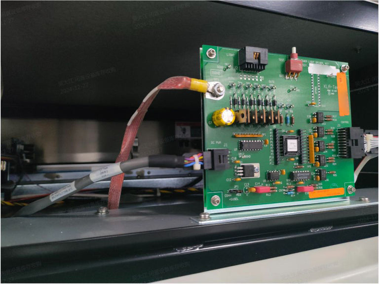 KLA AIT II Defect Inspection System