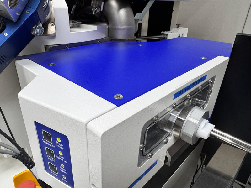 Zeiss Merlin FE-SEM (Field Emission Scanning Electron Microscope)