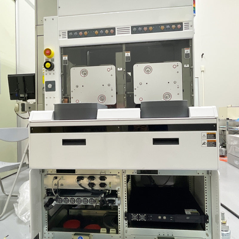 Bruker D 8 Fabline XRD (X-ray Diffractometer)