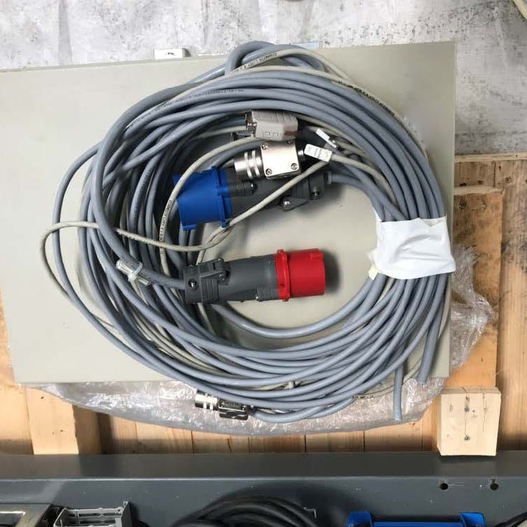 Pfeiffer / Alcatel Adixen AMS 200 SE Etcher