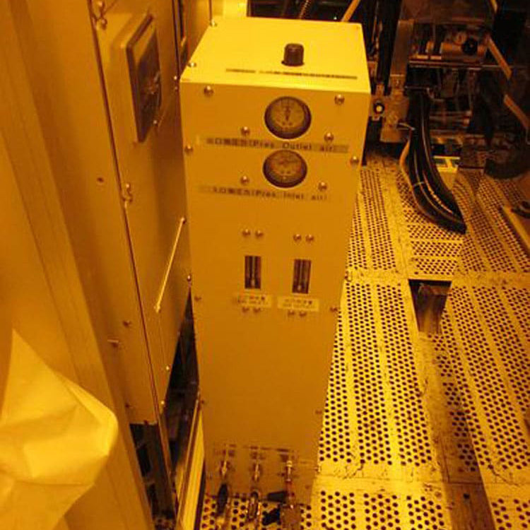 Nikon NSR S 204 B Stepper