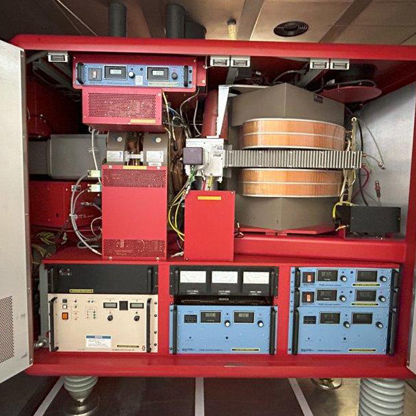 Varian E 500 HP Implanter