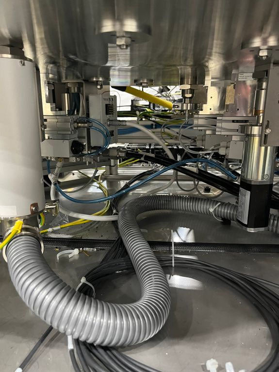 Evatec / Oerlikon Balzers BAK 1401 MS Split Thin Film Evaporator