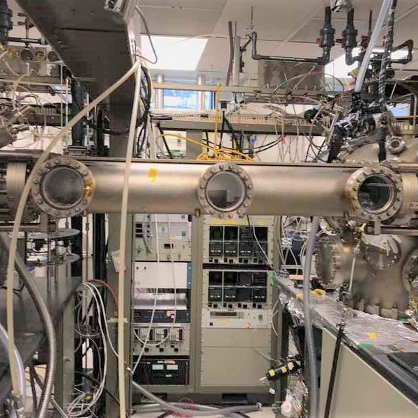 Veeco Gen II MBE Growth system