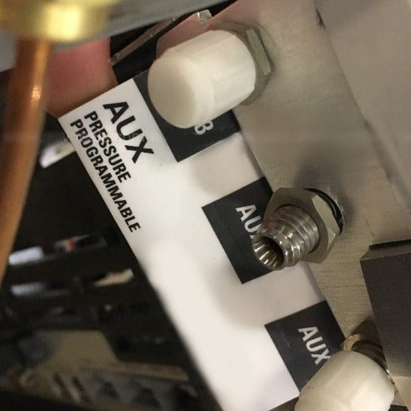 Agilent 6890 N GC (Gas Chromatography)