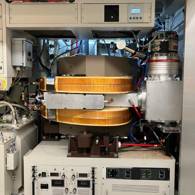 Varian Viision 200 + Ion Implanter