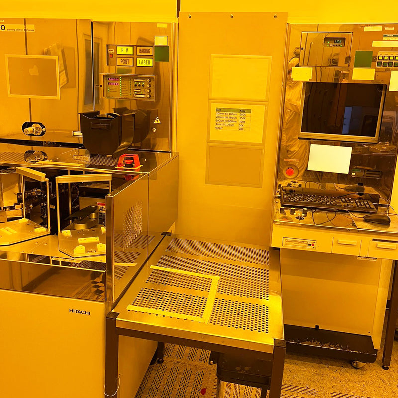 Hitachi S 9200 SEM (Scanning Electron Microscope)