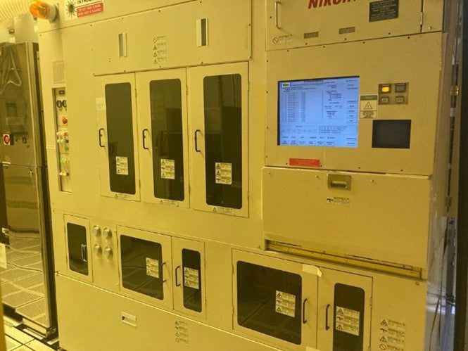 Nikon NSR S 203 B Stepper